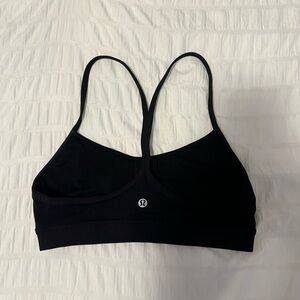 Lululemon Yoga Flow Y Sports Bra Nulu